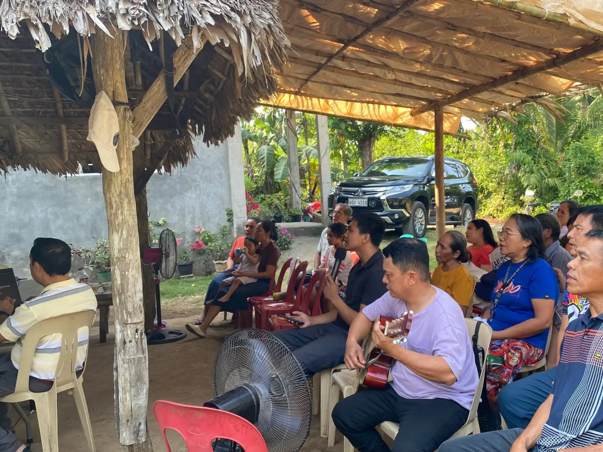 Church members traveling during the Pamplona mission